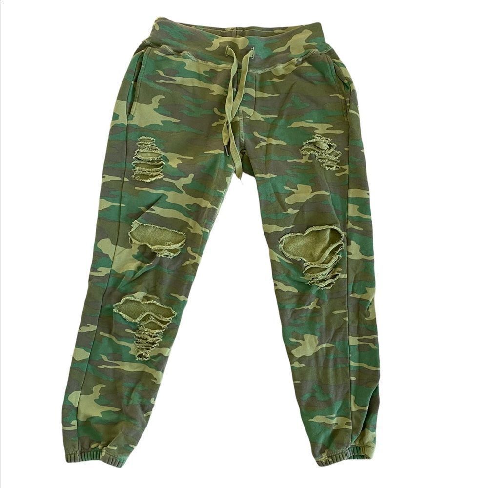 NSF - Camouflage destroyed Joggers - Size M